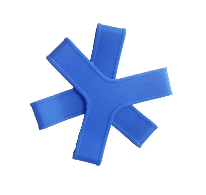 SpearPro Fin Keepers Silicone (Blue, Black, White, Pink) 3 SpearPro Fin Keepers Silicone (Blue, Black, White, Pink)