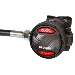 Beuchat V-First Regulator YOKE Or DIN 9 Beuchat V-First Regulator YOKE Or DIN