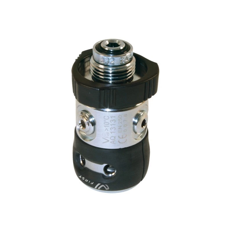 Beuchat V-First Regulator YOKE Or DIN 3 Beuchat V-First Regulator YOKE Or DIN