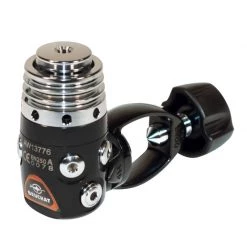 Scuba Beuchat VR400 Regulator YOKE Or DIN