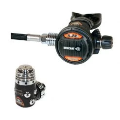 Scuba Beuchat VR400 Regulator YOKE Or DIN