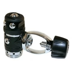 Beuchat VX10 ICEBERG Regulator YOKE Or DIN Scuba